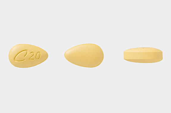 シアリス錠 5mg/10mg/20mg 発売元:日本新薬株式会社、製造販売元:日本イーライリリー株式会社 写真